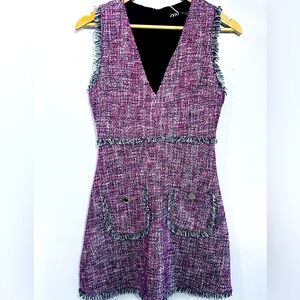 Chic Tweed Sleeveless Dress in Red and Black